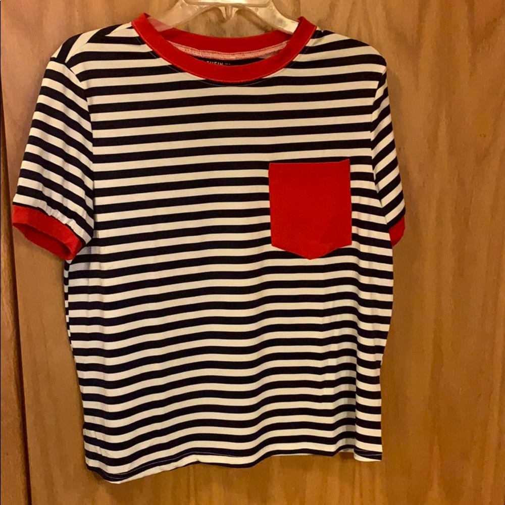 Short sleeve shirt